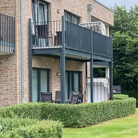 2302 - Freund Apartment *